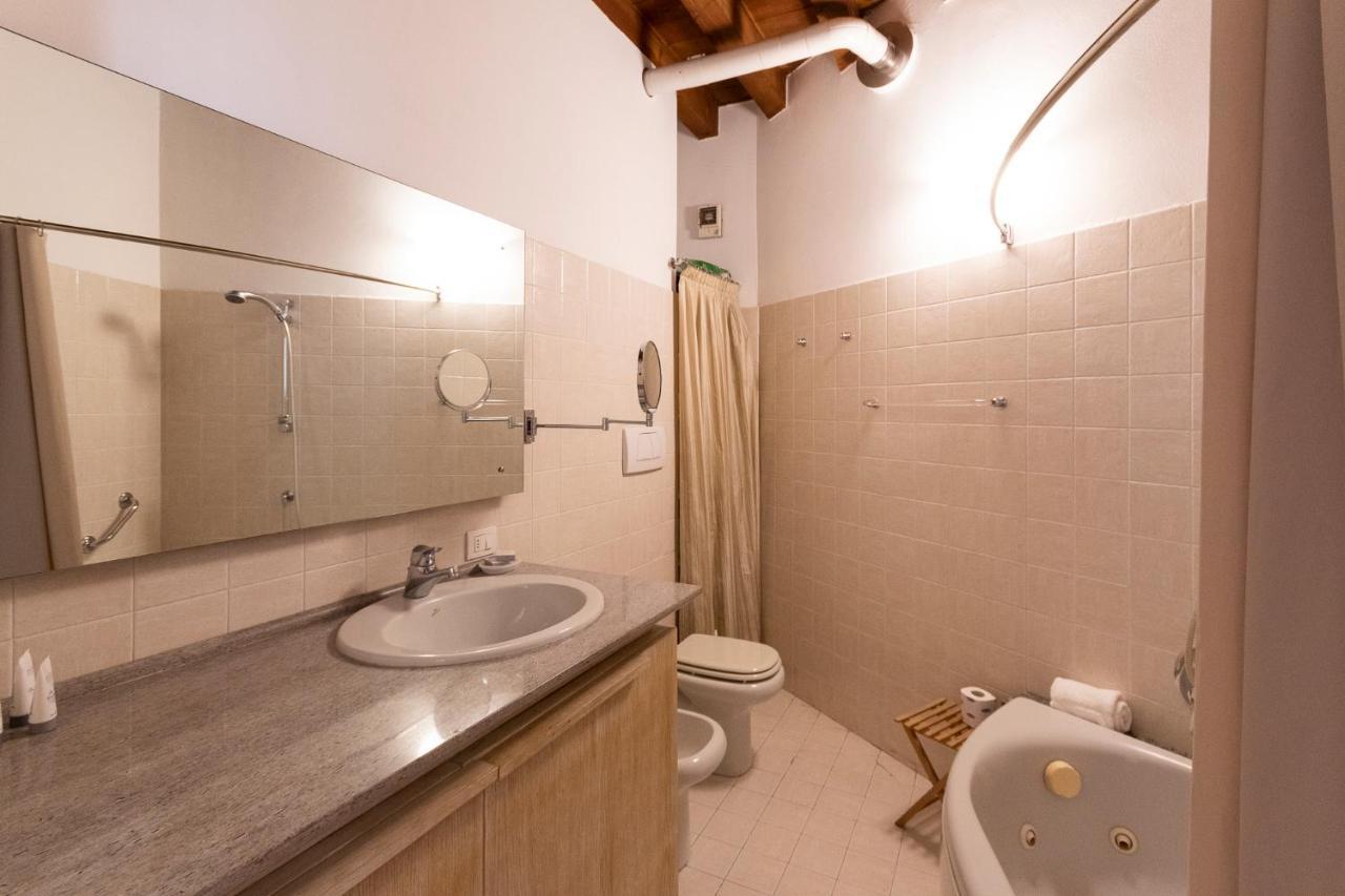 Anfiteatro Apartment In Brera Milano Eksteriør bilde
