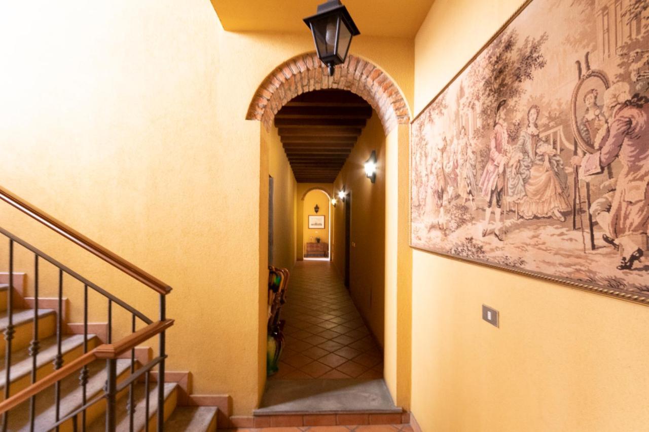 Anfiteatro Apartment In Brera Milano Eksteriør bilde