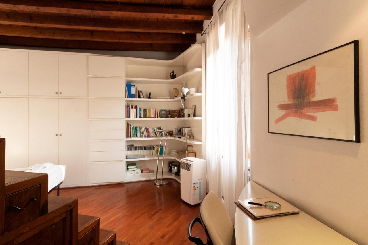 Anfiteatro Apartment In Brera Milano Eksteriør bilde